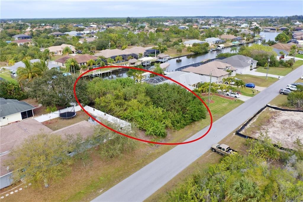 待售: $125,000 (0.23 acres)