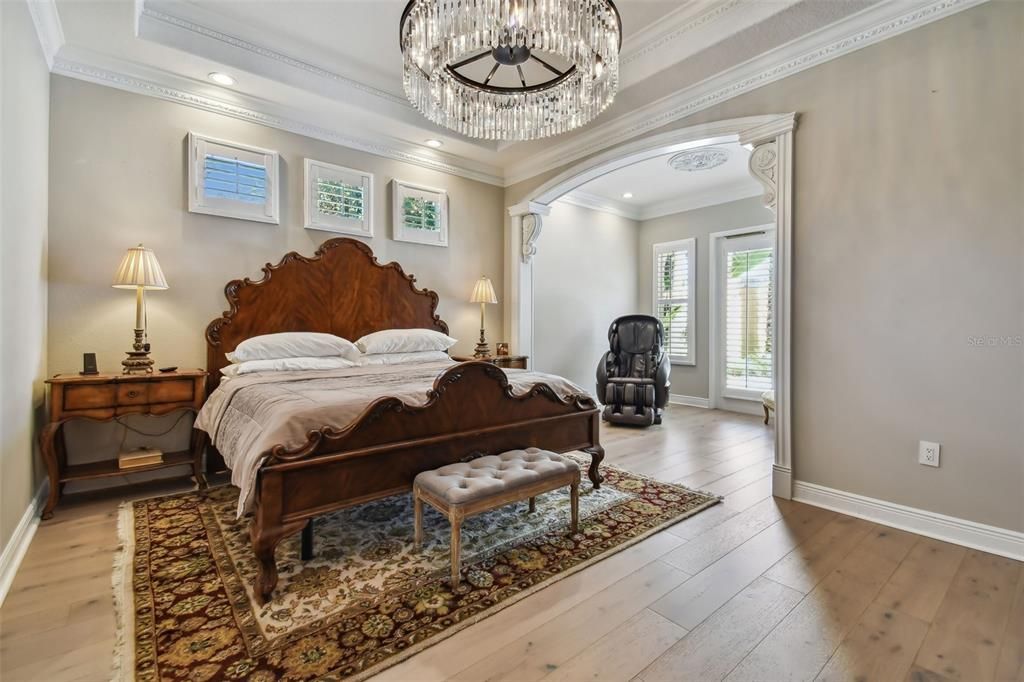 Activo con contrato: $1,225,000 (4 camas, 3 baños, 3719 Pies cuadrados)