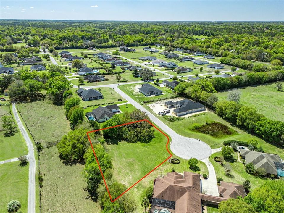 На продажу: $145,000 (0.80 acres)