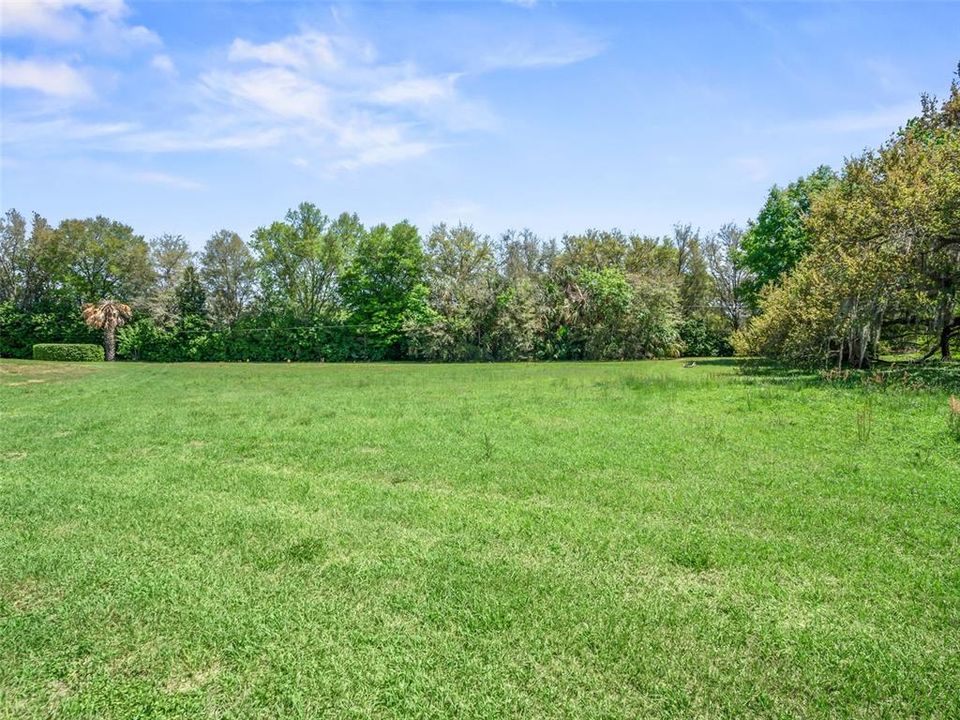На продажу: $145,000 (0.80 acres)
