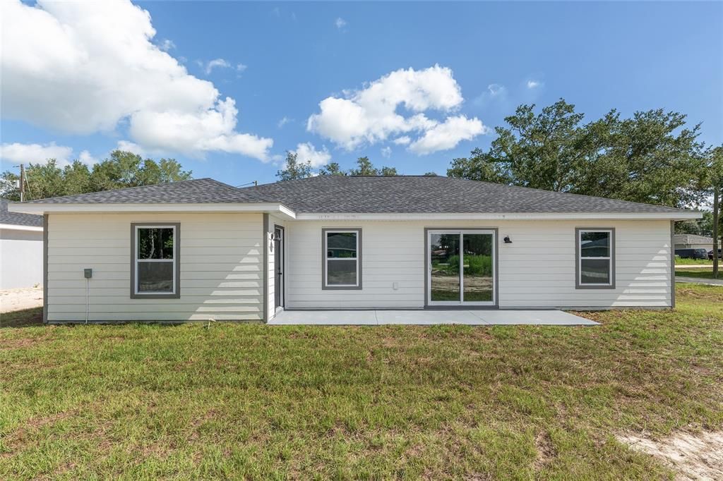 For Sale: $269,999 (3 beds, 2 baths, 1576 Square Feet)