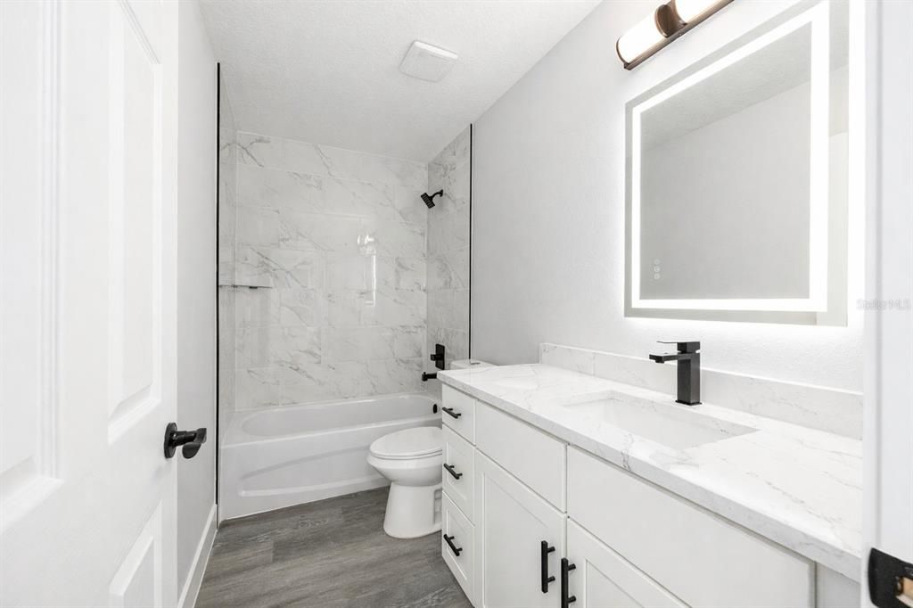 For Sale: $269,999 (3 beds, 2 baths, 1576 Square Feet)