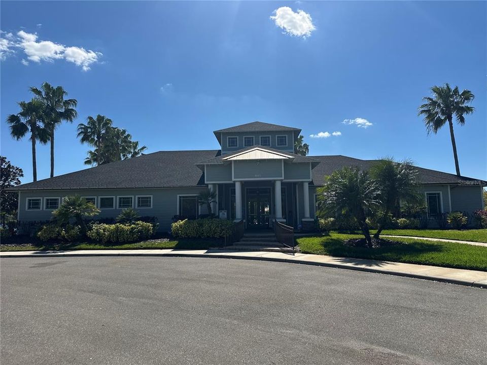 Под контрактом: $299,900 (3 спален, 2 ванн, 1263 Квадратных фут)