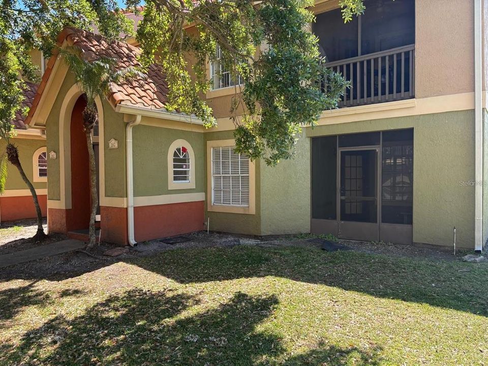Activo con contrato: $169,900 (2 camas, 2 baños, 967 Pies cuadrados)