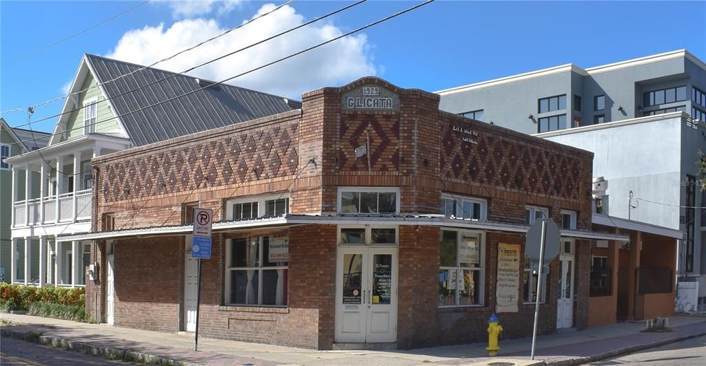 En Venta: $1,200,000 (0 camas, 0 baños, 2390 Pies cuadrados)