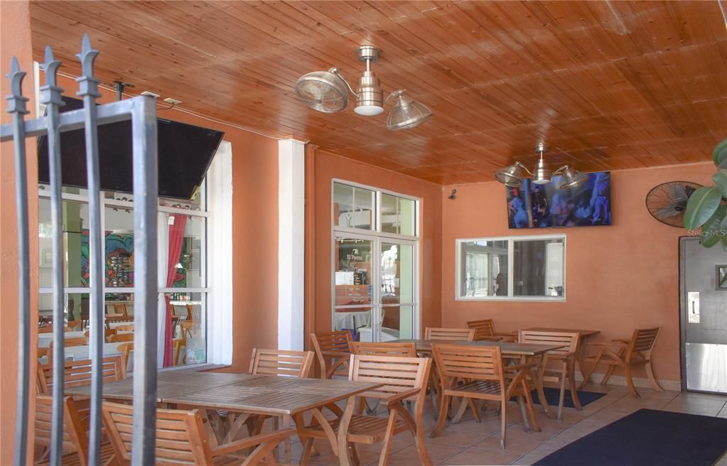 En Venta: $1,200,000 (0 camas, 0 baños, 2390 Pies cuadrados)