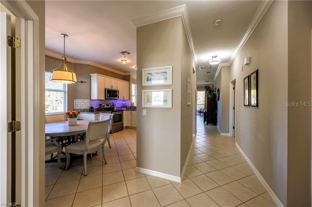 Active With Contract: $329,900 (2 beds, 2 baths, 1599 Square Feet)