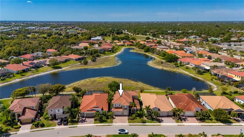 For Sale: $625,000 (5 beds, 4 baths, 4067 Square Feet)