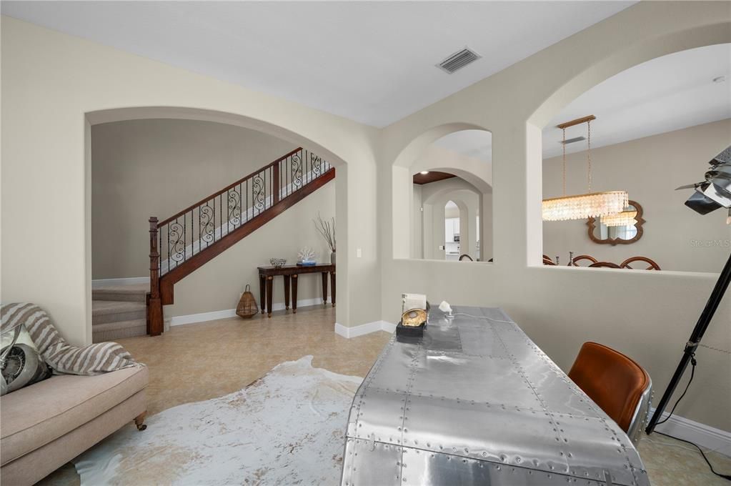 For Sale: $625,000 (5 beds, 4 baths, 4067 Square Feet)