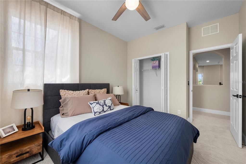 For Sale: $625,000 (5 beds, 4 baths, 4067 Square Feet)