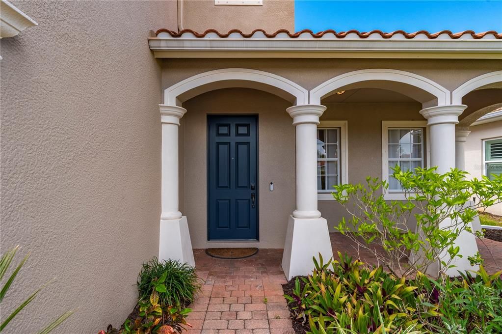 For Sale: $625,000 (5 beds, 4 baths, 4067 Square Feet)