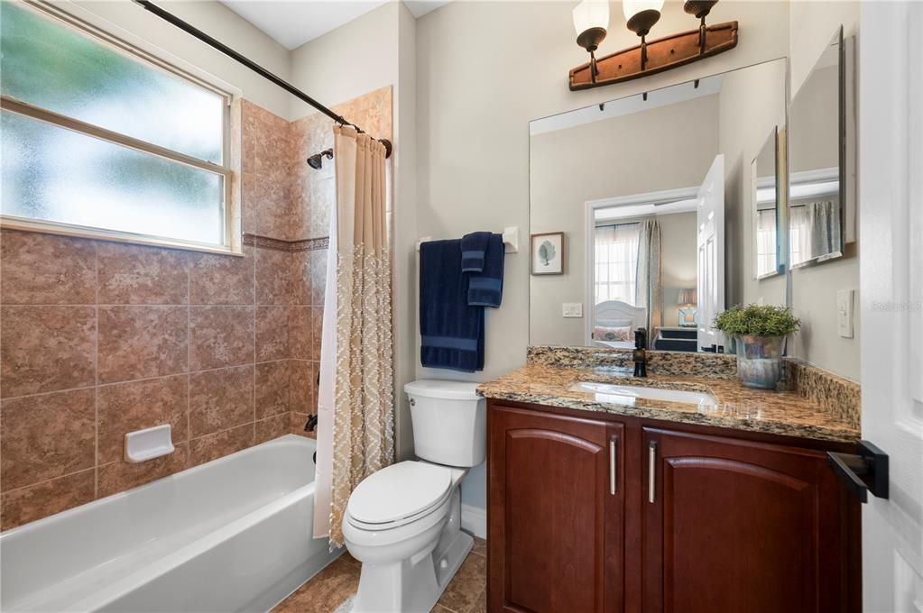 For Sale: $625,000 (5 beds, 4 baths, 4067 Square Feet)