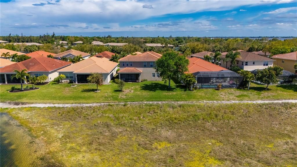 For Sale: $625,000 (5 beds, 4 baths, 4067 Square Feet)
