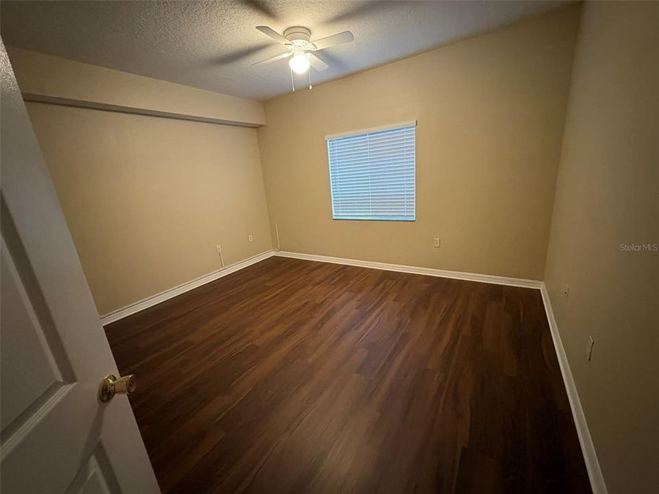 For Sale: $189,999 (3 beds, 2 baths, 1151 Square Feet)