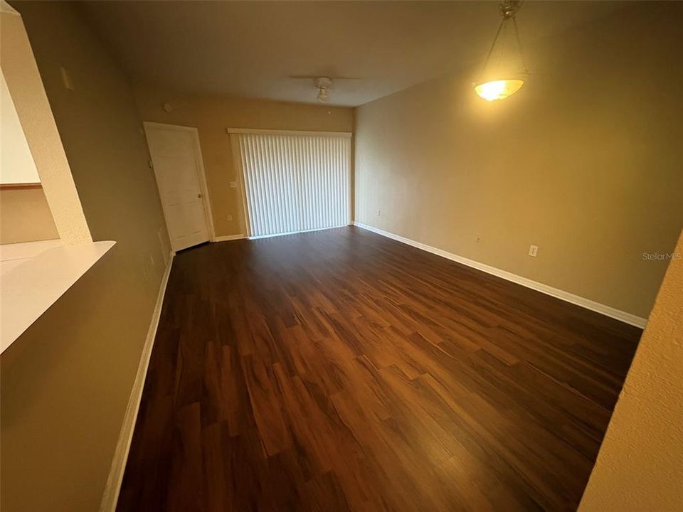 For Sale: $189,999 (3 beds, 2 baths, 1151 Square Feet)