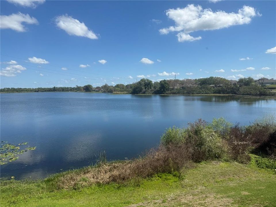For Sale: $149,500 (2 beds, 2 baths, 1252 Square Feet)