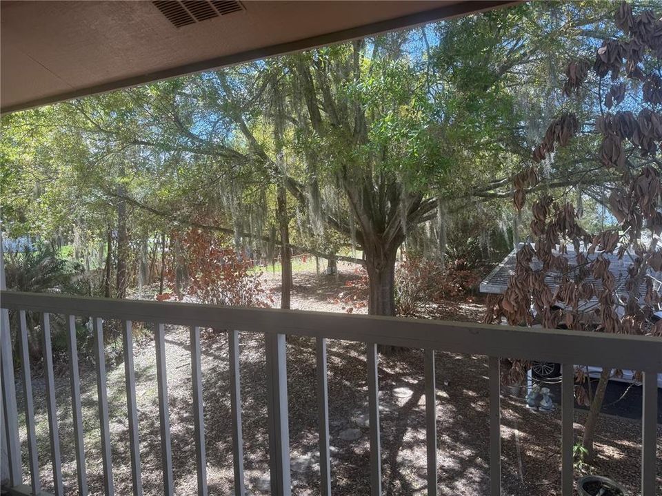 For Sale: $149,500 (2 beds, 2 baths, 1252 Square Feet)