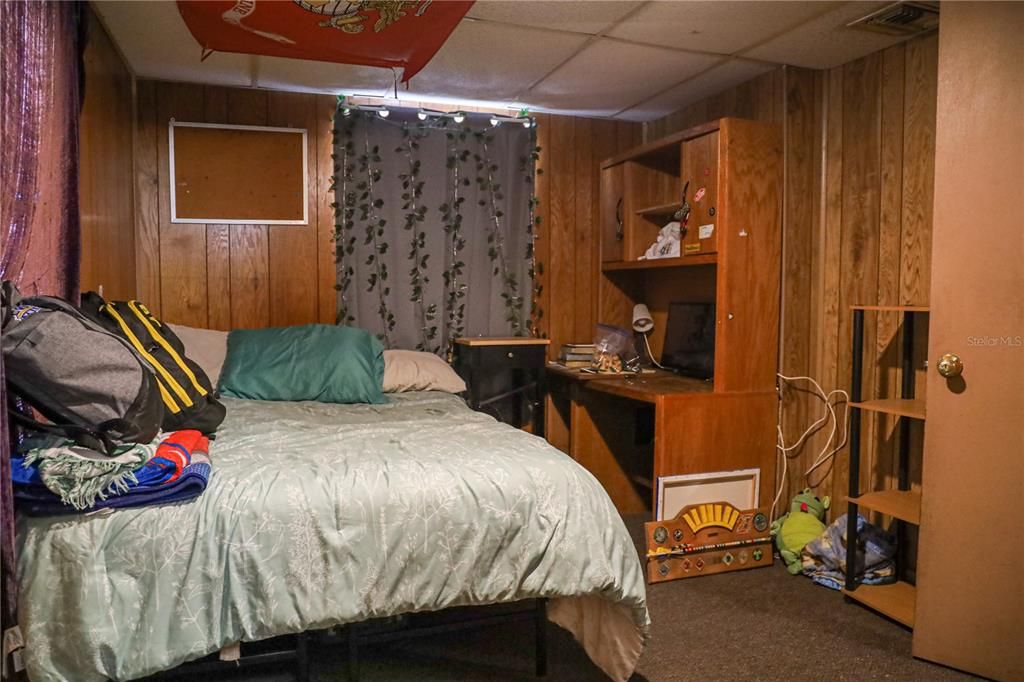 For Sale: $330,900 (0 beds, 0 baths, 924 Square Feet)