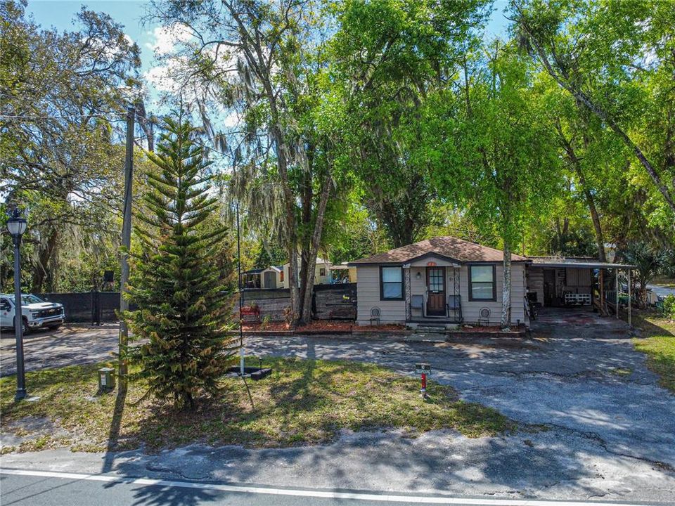For Sale: $330,900 (0 beds, 0 baths, 924 Square Feet)