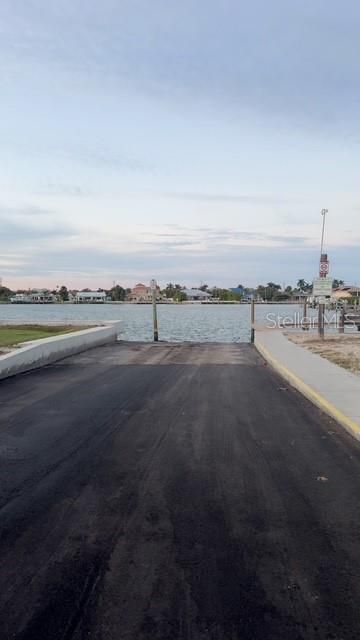 For Rent: $4,400 (2 beds, 2 baths, 1150 Square Feet)