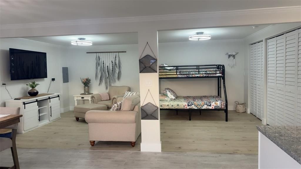 For Rent: $4,400 (2 beds, 2 baths, 1150 Square Feet)