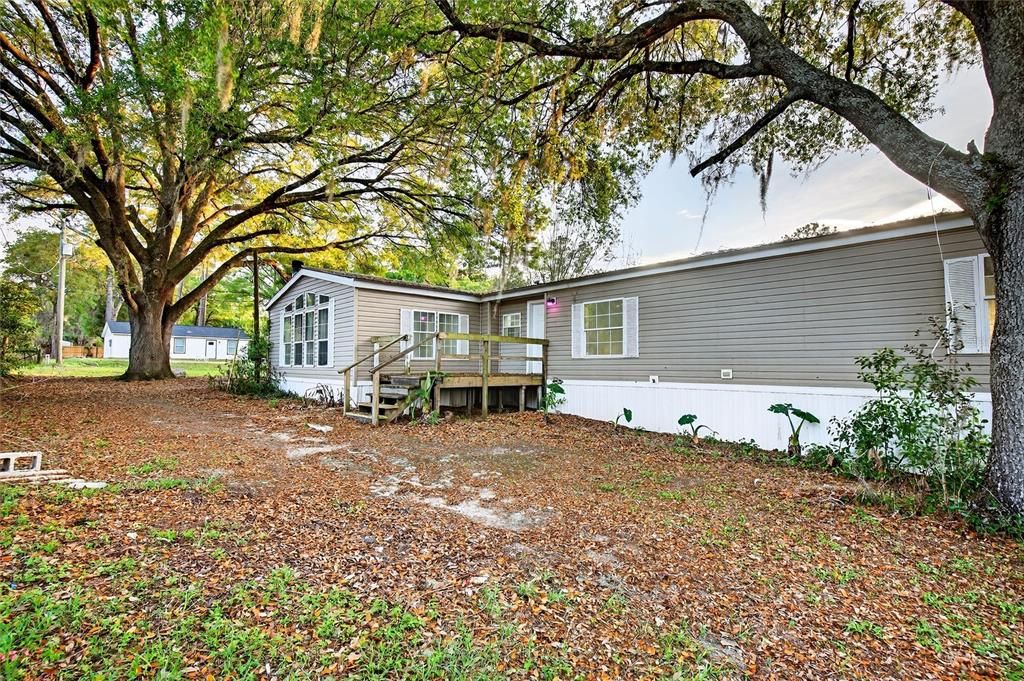 En Venta: $219,000 (3 camas, 2 baños, 2240 Pies cuadrados)