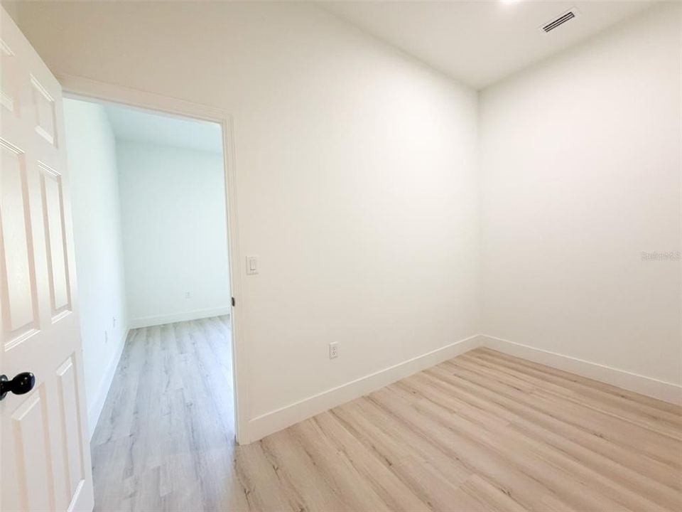 Active With Contract: $289,000 (4 beds, 2 baths, 1903 Square Feet)