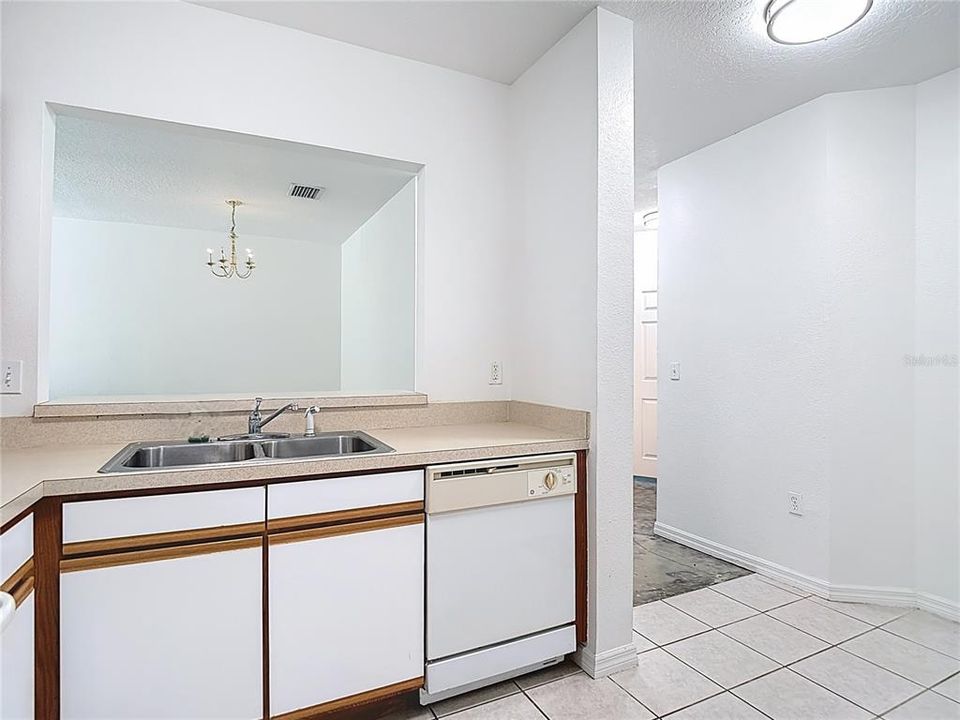 For Sale: $174,900 (3 beds, 2 baths, 1151 Square Feet)