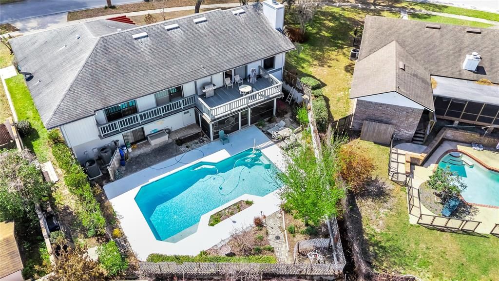 Activo con contrato: $427,000 (4 camas, 3 baños, 2909 Pies cuadrados)