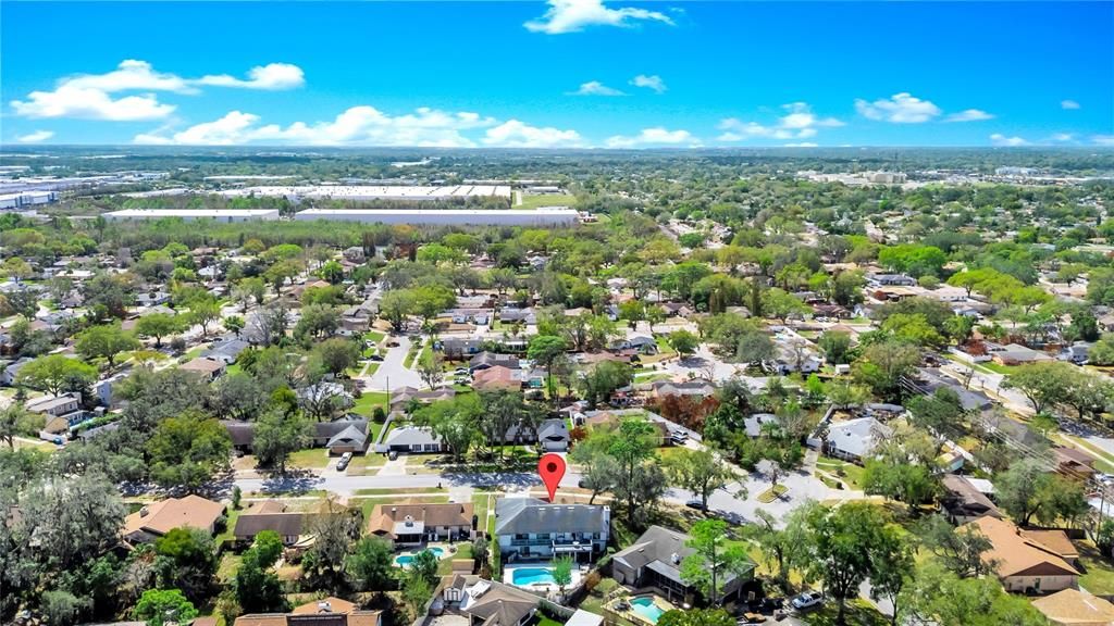 Activo con contrato: $427,000 (4 camas, 3 baños, 2909 Pies cuadrados)
