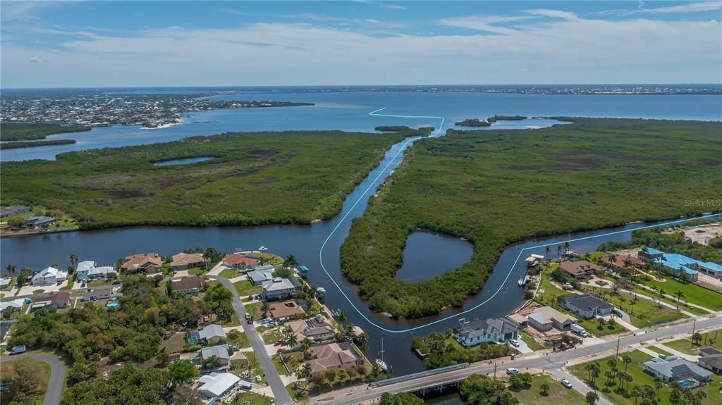 На продажу: $97,000 (0.23 acres)