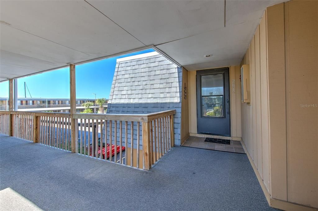 En Venta: $269,900 (2 camas, 2 baños, 1131 Pies cuadrados)