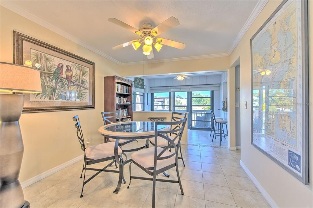 En Venta: $269,900 (2 camas, 2 baños, 1131 Pies cuadrados)