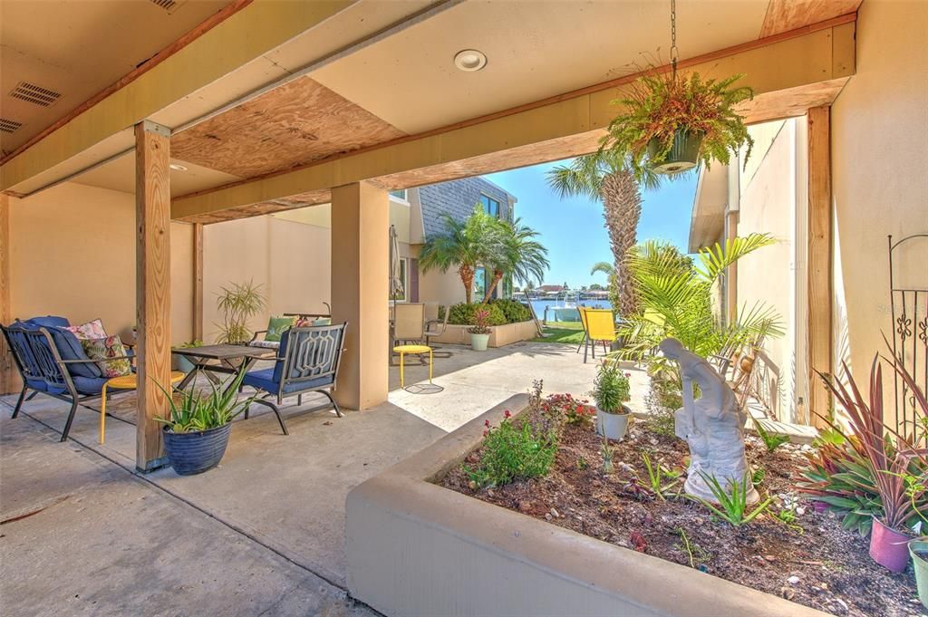 En Venta: $269,900 (2 camas, 2 baños, 1131 Pies cuadrados)