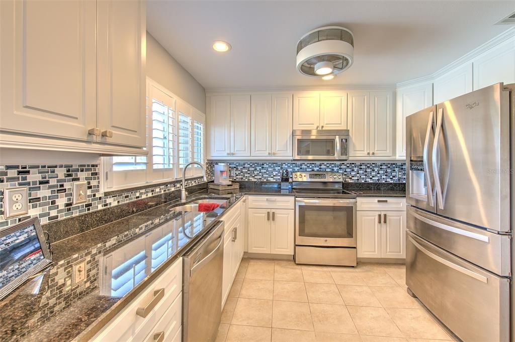 En Venta: $269,900 (2 camas, 2 baños, 1131 Pies cuadrados)