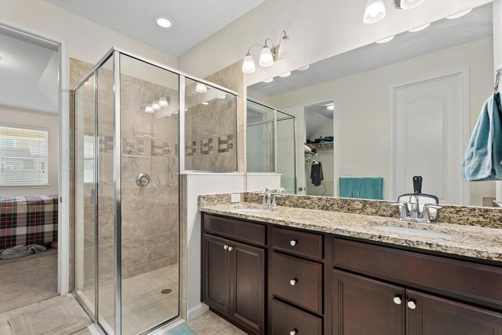 Active With Contract: $339,900 (3 beds, 2 baths, 1799 Square Feet)