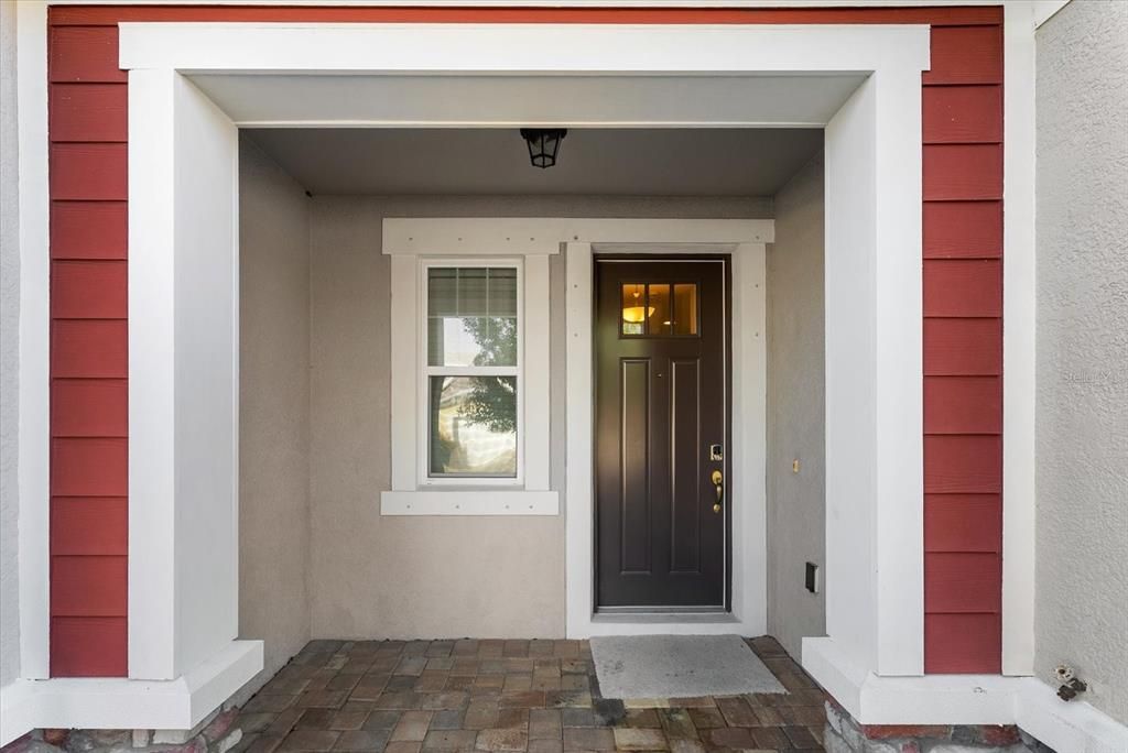 Active With Contract: $339,900 (3 beds, 2 baths, 1799 Square Feet)