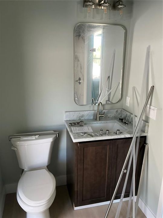 En Venta: $615,000 (4 camas, 3 baños, 2200 Pies cuadrados)