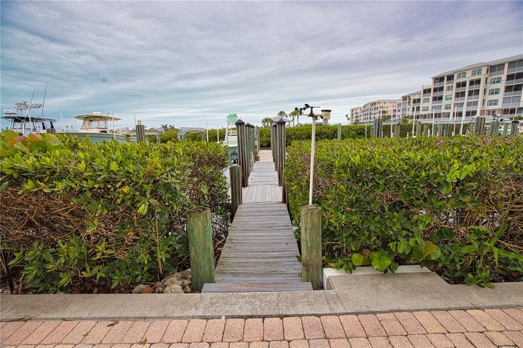 For Sale: $899,000 (2 beds, 2 baths, 2064 Square Feet)