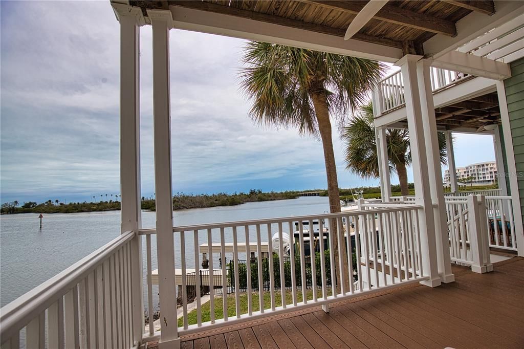 For Sale: $899,000 (2 beds, 2 baths, 2064 Square Feet)