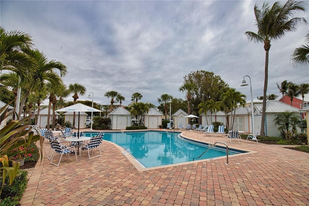 For Sale: $899,000 (2 beds, 2 baths, 2064 Square Feet)