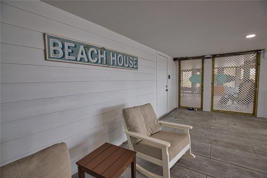 For Sale: $899,000 (2 beds, 2 baths, 2064 Square Feet)
