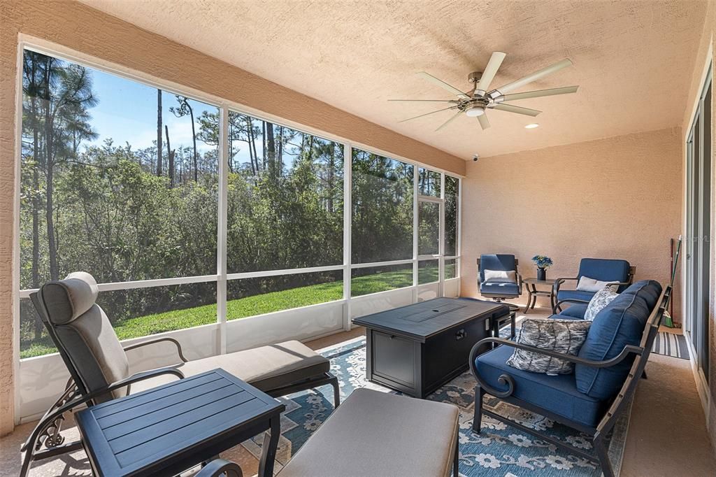 На продажу: $710,000 (4 спален, 2 ванн, 2496 Квадратных фут)