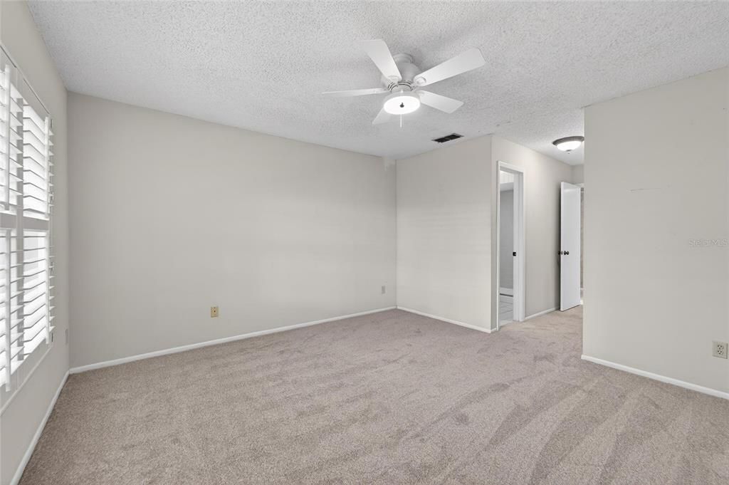 На продажу: $280,000 (3 спален, 2 ванн, 1291 Квадратных фут)