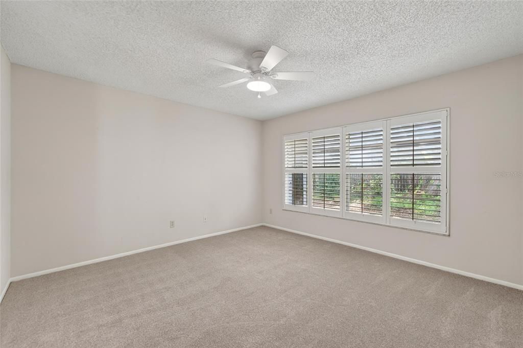 На продажу: $280,000 (3 спален, 2 ванн, 1291 Квадратных фут)