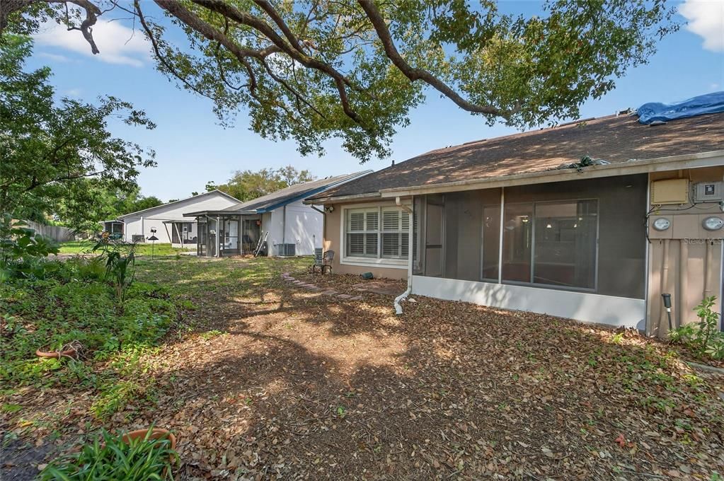 На продажу: $280,000 (3 спален, 2 ванн, 1291 Квадратных фут)