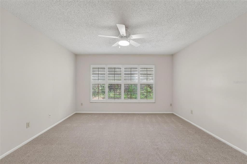 На продажу: $280,000 (3 спален, 2 ванн, 1291 Квадратных фут)