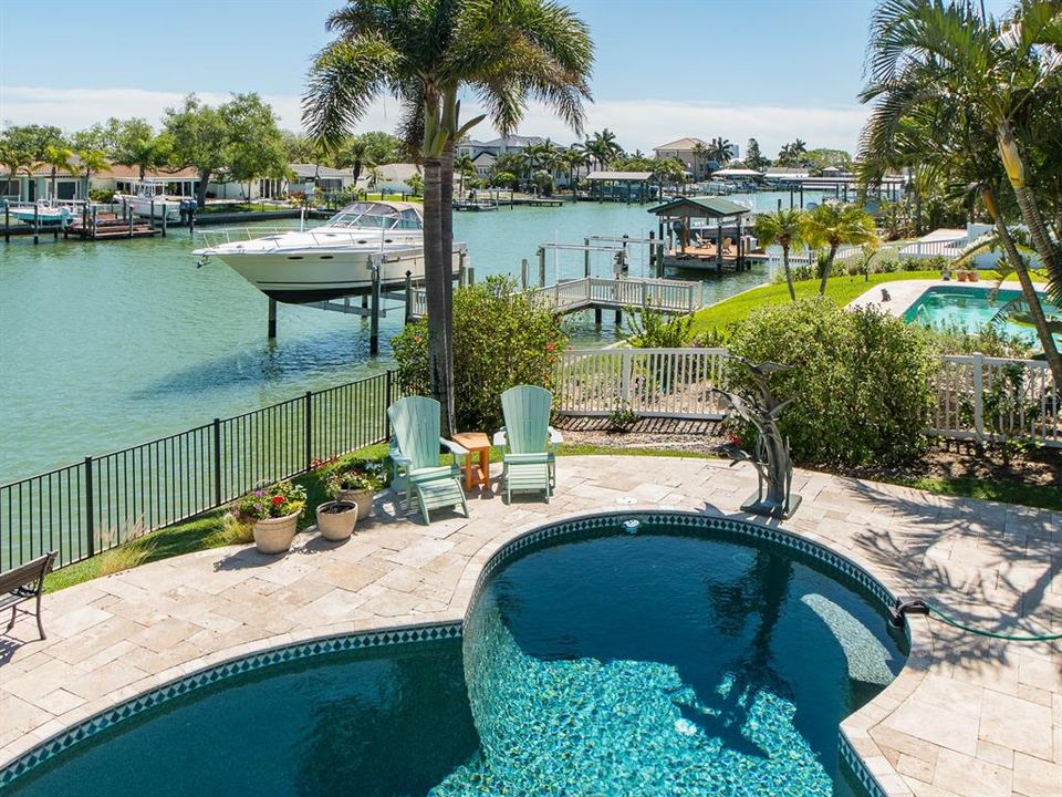 En Venta: $1,875,000 (3 camas, 3 baños, 2997 Pies cuadrados)
