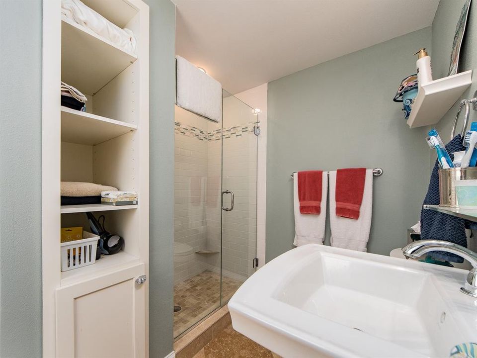En Venta: $1,875,000 (3 camas, 3 baños, 2997 Pies cuadrados)