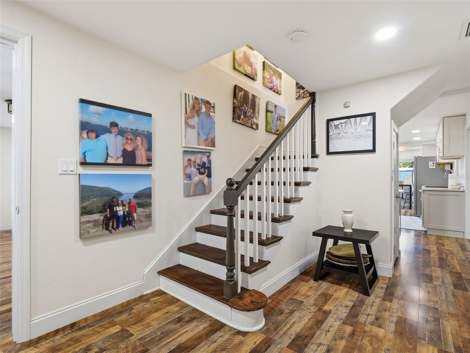 En Venta: $1,150,000 (4 camas, 4 baños, 2829 Pies cuadrados)